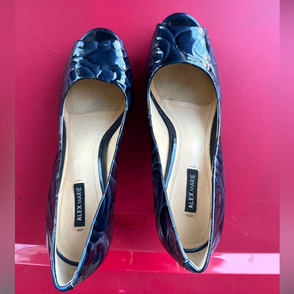 Alex Marie Floral Heels - Picture 1 of 4